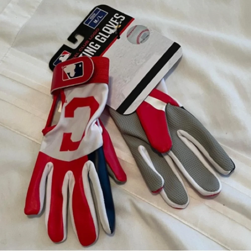 Celevland Indians guardians baseball battling gloves youth